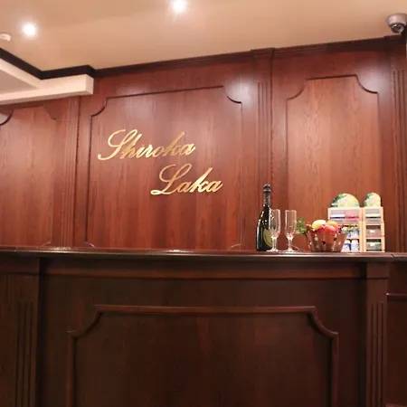 Shiroka Laka Hotel Hotel