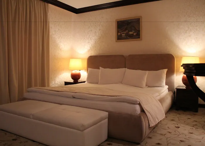 Shiroka Laka Hotel Hotel 4*