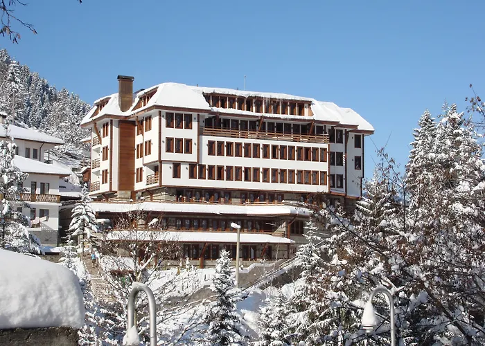 فندق Shiroka Laka Hotel 4*