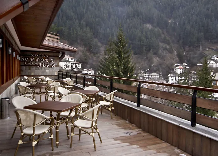 فندق Shiroka Laka Hotel