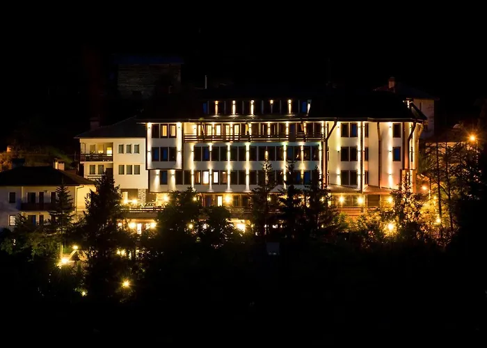 Shiroka Laka Hotel 4*