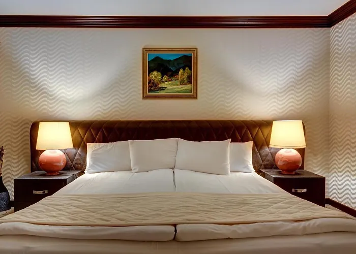 فندق Shiroka Laka Hotel